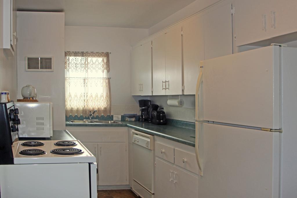 Topmast Motel Lunenburg Ruang foto